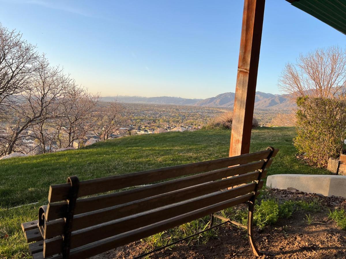 Above Ground Basement Apartment 2 Bedroom 1 B Retreat With Gorgeous View Draper Εξωτερικό φωτογραφία