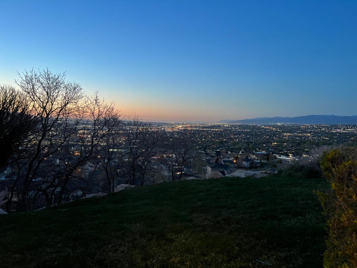 Above Ground Basement Apartment 2 Bedroom 1 B Retreat With Gorgeous View Draper Εξωτερικό φωτογραφία